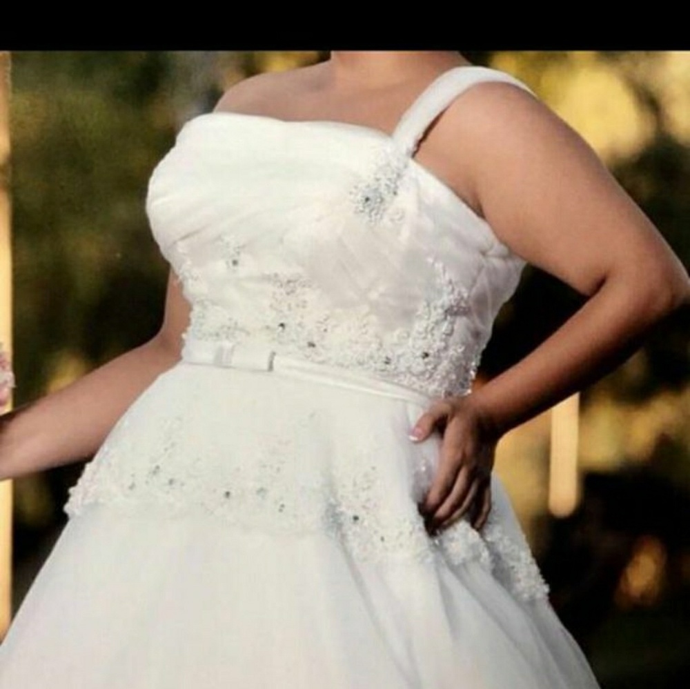 Wedding dress